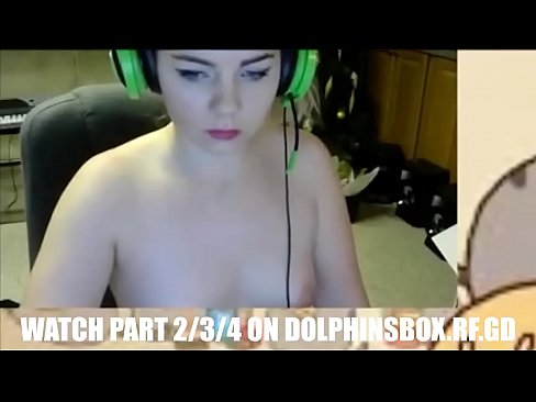 Flurry reccomend stream amouranth flash pussy twitch