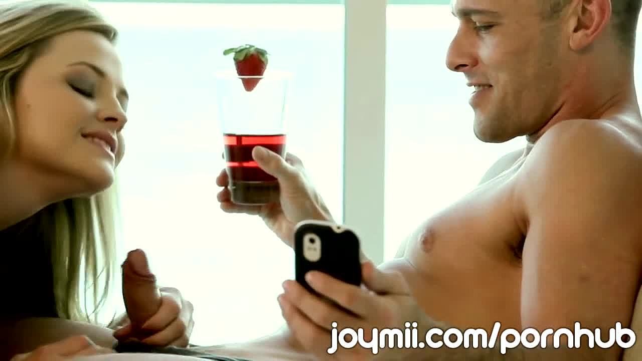 Strawberry reccomend joymii brings boyfriend drink taste