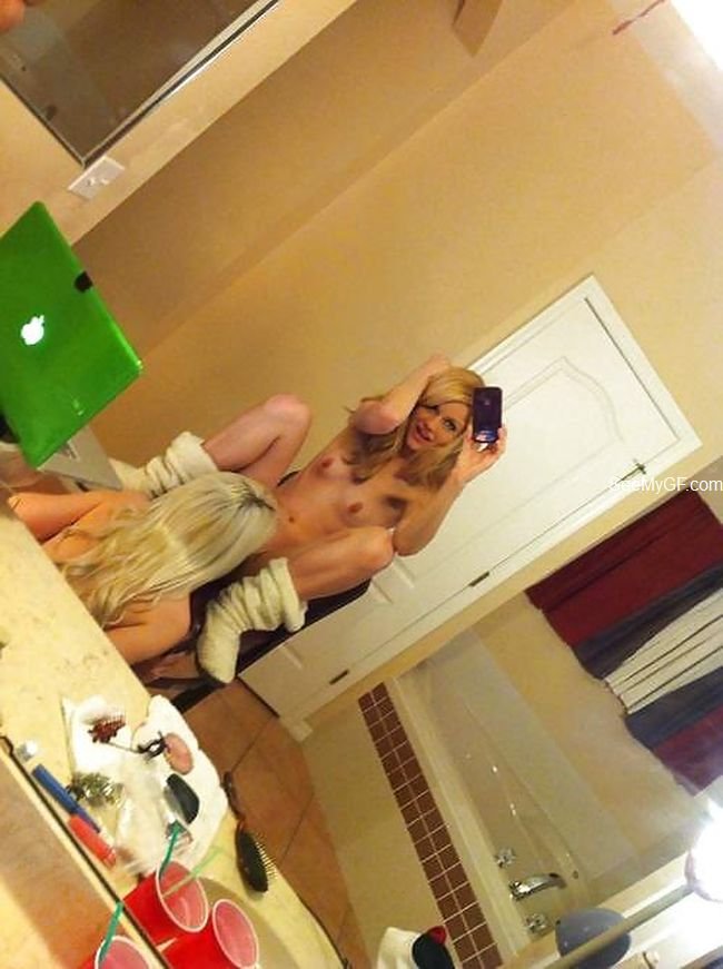 Lesbian Selfie Nude