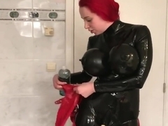 Rubber doggy masked girl is quite kinky.