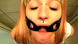 Bigs reccomend pervypixie gagged while drinking piss