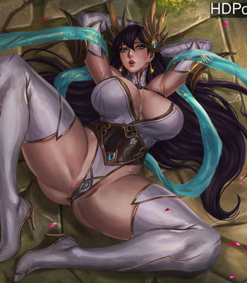 Rep reccomend ahri from league legends bends over