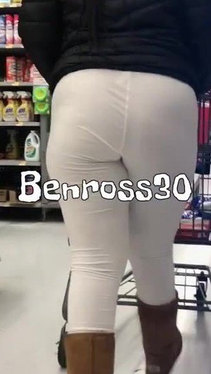 hot teen jiggle ass in leggings.