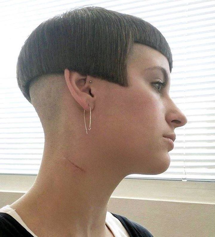 Girl with piercing and short hair BJ.